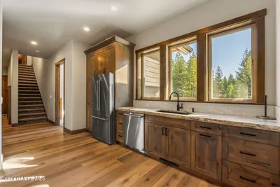 Property 26-10626 - Photo 18