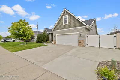 Property 26-8663 - Photo 2