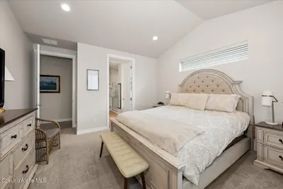 Property 26-10246 - Photo 14