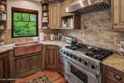 Property 26-2324 - Photo 18