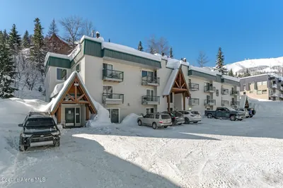 Property 26-6446 - Photo 1