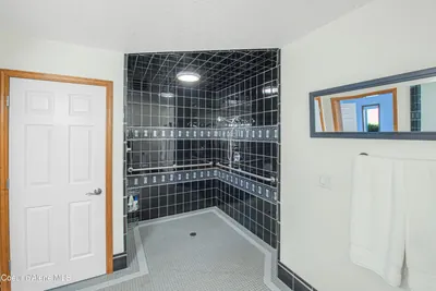 Property 26-9175 - Photo 30