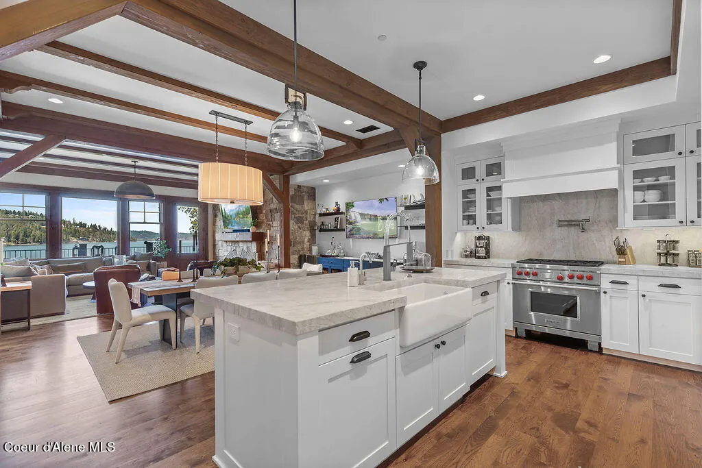 Property 25-9002 - Photo 1