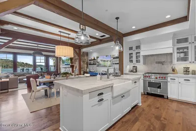 Property 25-9002 - Photo 1