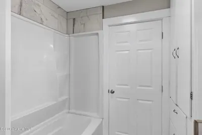 Property 26-10072 - Photo 17