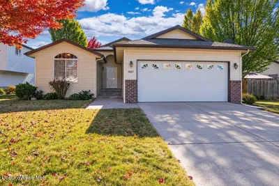 Property 26-10258 - Photo 1