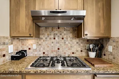 Property 26-10133 - Photo 18