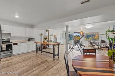 Property 26-10325 - Photo 26