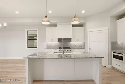 Property 26-6728 - Photo 13