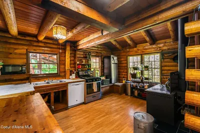 Property 26-9945 - Photo 9