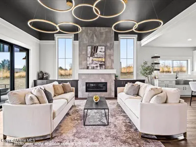 Property 26-10098 - Photo 6