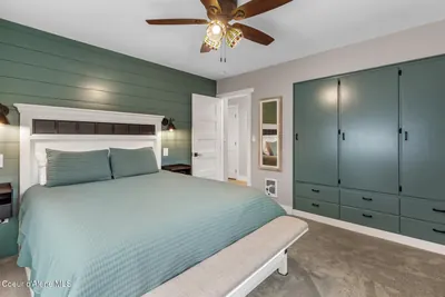 Property 26-10565 - Photo 15
