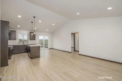 Property 26-6012 - Photo 5