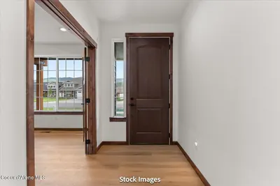Property 26-9125 - Photo 9