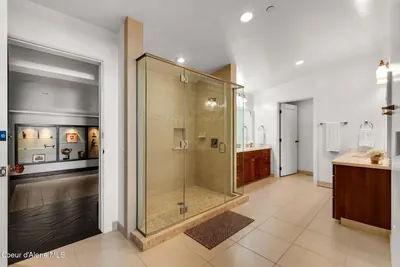 Property 26-8466 - Photo 37