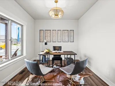Property 26-10098 - Photo 5