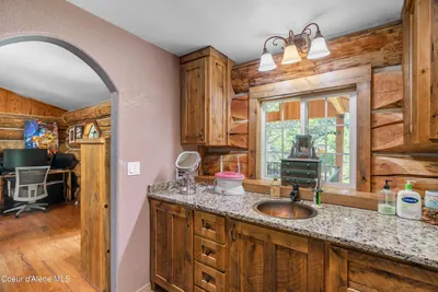Property 26-7944 - Photo 27