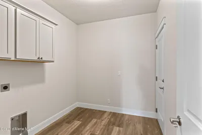 Property 25-11228 - Photo 15