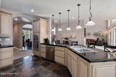 Property 26-1812 - Photo 16