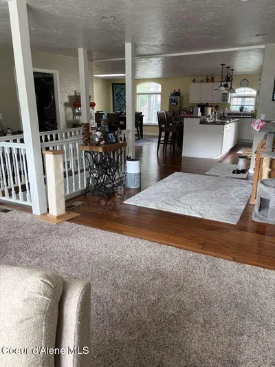 Property 26-10094 - Photo 3