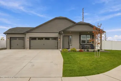 Property 26-9916 - Photo 1