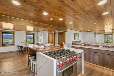 Property 26-9602 - Photo 24