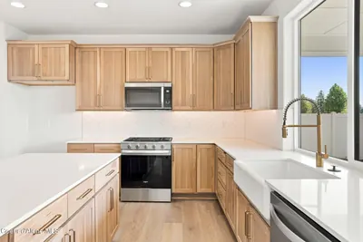 Property 26-8713 - Photo 11