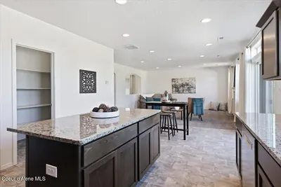 Property 26-10642 - Photo 17