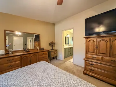 Property 26-9982 - Photo 24