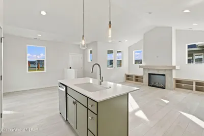 Property 26-10556 - Photo 20