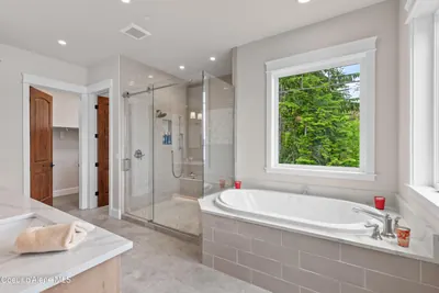 Property 26-6065 - Photo 29