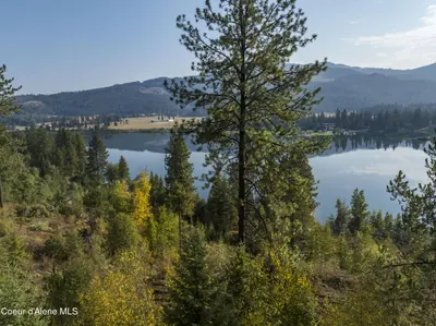 Property 25-10576 - Photo 24