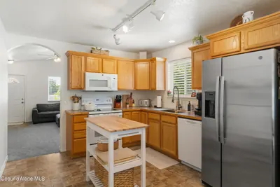 Property 26-7635 - Photo 5
