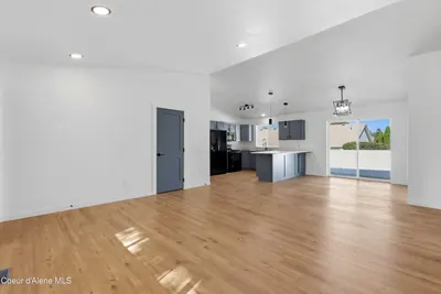 Property 26-10104 - Photo 11