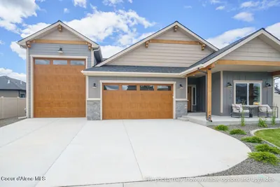Property 26-1749 - Photo 2
