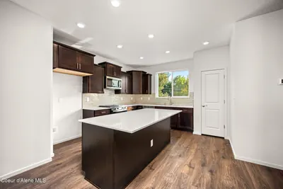 Property 26-10118 - Photo 21