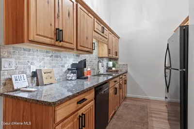 Property 26-8718 - Photo 11