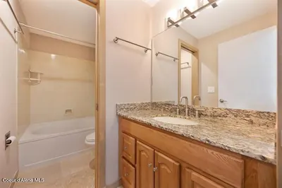 Property 26-10226 - Photo 14