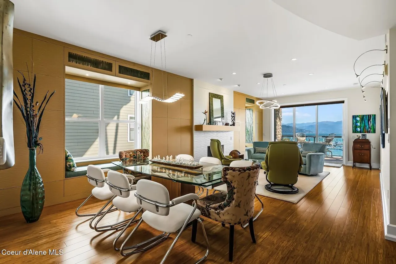 Property 26-9589 - Photo 1