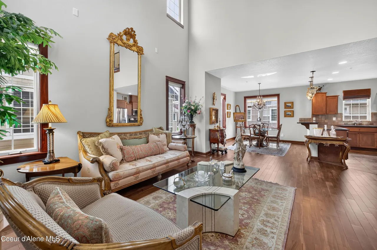 Property 26-9714 - Photo 1
