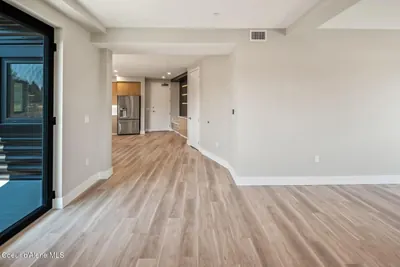 Property 26-6385 - Photo 9