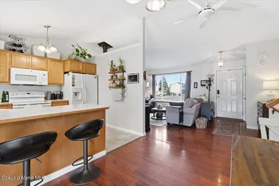 Property 26-10193 - Photo 10