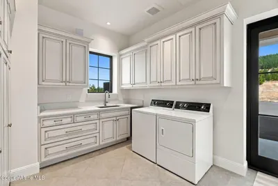 Property 26-9864 - Photo 90