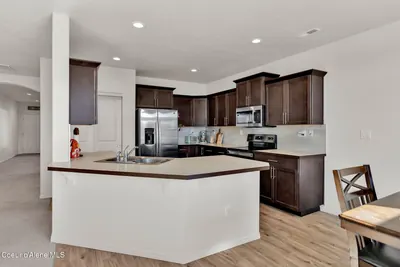 Property 26-5589 - Photo 3