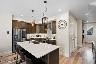 Property 26-7952 - Photo 12