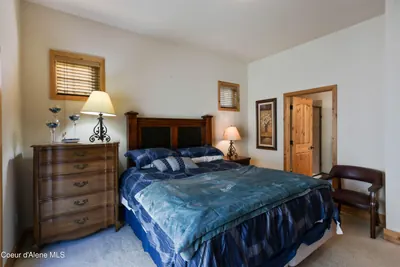 Property 26-10398 - Photo 21