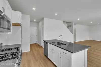 Property 26-8712 - Photo 9