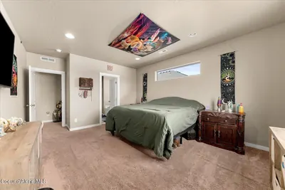Property 26-5176 - Photo 36