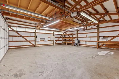 Property 26-10616 - Photo 25