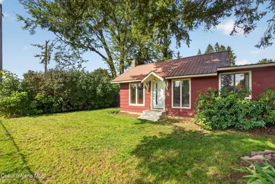 Property 26-9879 - Photo 3
